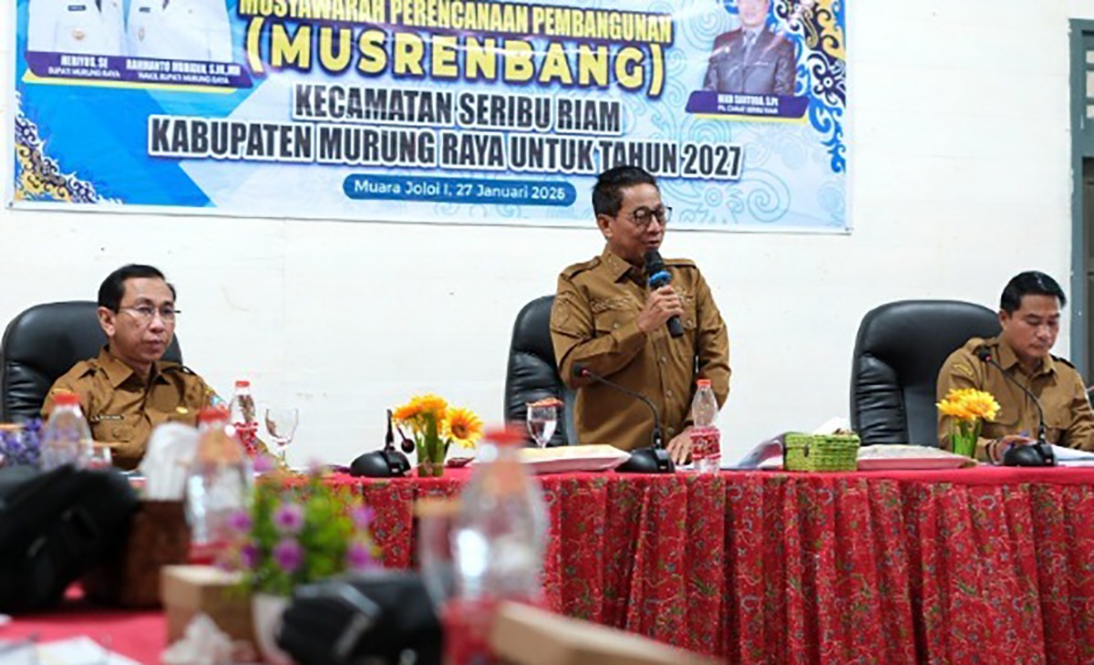 Bupati Mura, Heriyus menghadiri musrenbang di Kecamatan Seribu Riam. IST