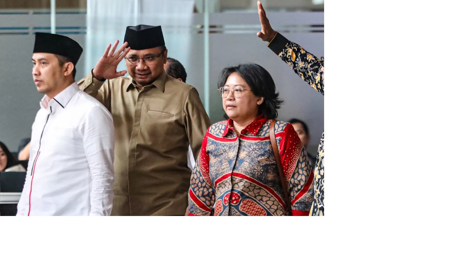 Mantan Menteri Agama, Yaqut Cholil Qoumas usai menjalani pemeriksaan di Gedung Merah Putih KPK, Kuningan, Jakarta Selatan, Kamis (7/8/2025) silam. (Salman Toyibi/Jawa Pos)
