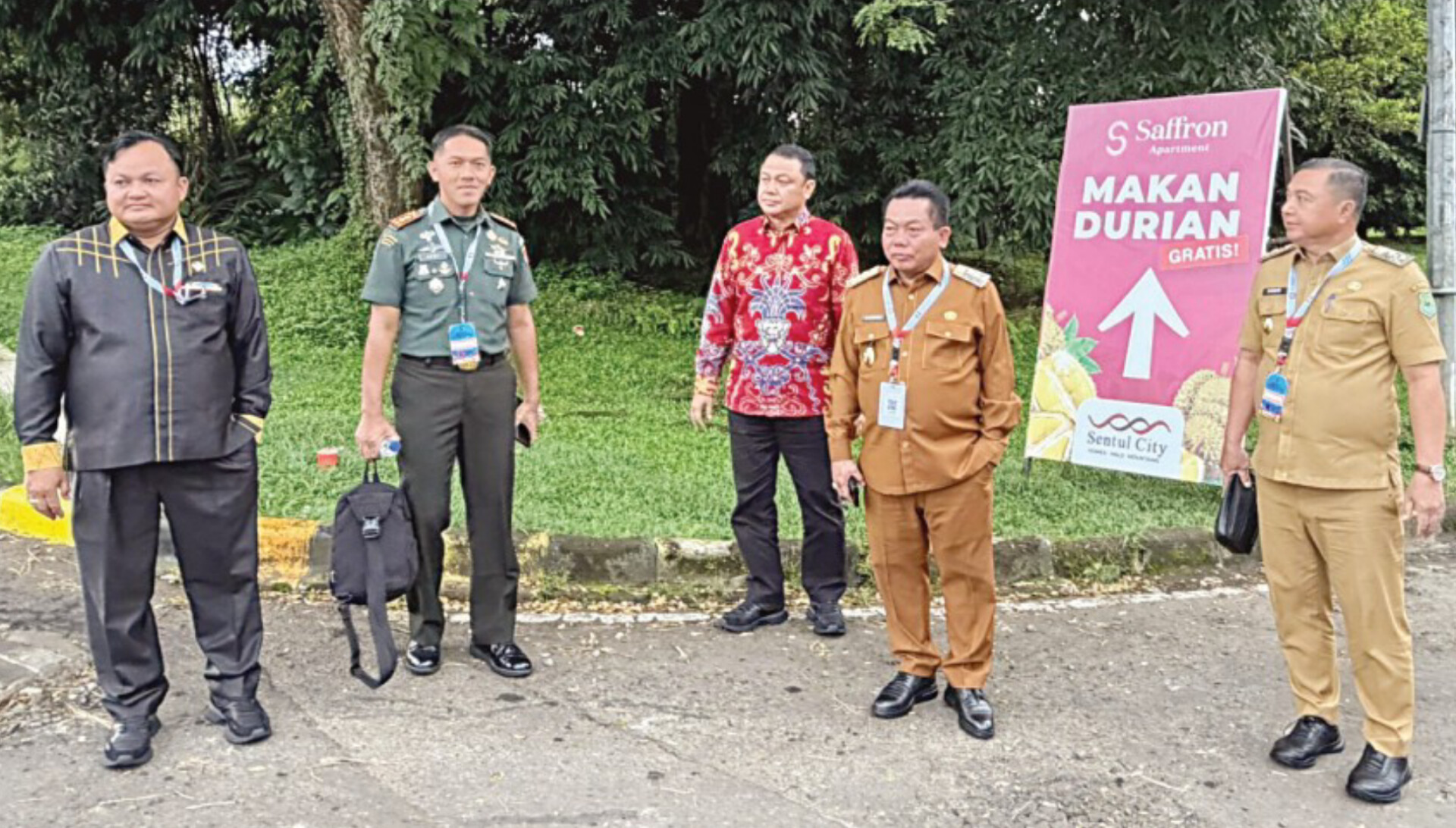 Kapuas Ardiansah (kiri) bersama Bupati Kapuas HM Wiyatno, Wakil Bupati Dodo dan Sekda Kapuas Dr Usis I Sangkai saat menghadiri Rakornas Pemerintah Pusat dan Pemerintah Daerah di Bogor, Senin (2/2/2026