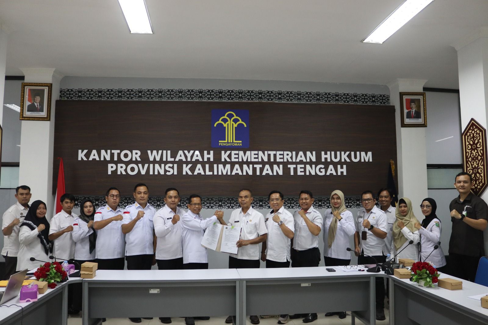 Kanwil Kemenkum Kalteng melaksanakan rapat harmonisasi Ranperbup Kabupaten Pulang.HUMAS