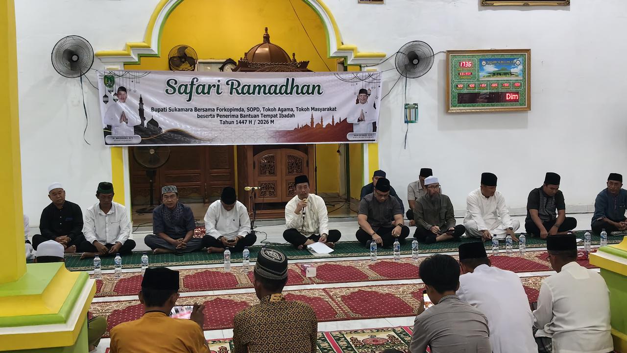 Bupati Sukamara, Masduki saat safari Ramadan di Desa Pangkalan Muntai, Selasa (24/2/2026).
