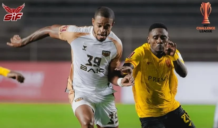 Dewa United (Indonesia) kalah 0-1 dari Manila Digger (Filipina) pada leg pertama perempat final AFC Challenge League 2025/2026, Kamis (5/3/2026) malam WIB. (Sumber: @garudafansbook_)