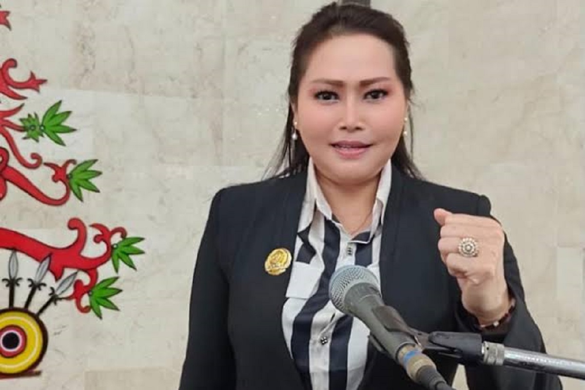 Anggota DPRD Kabupaten Kapuas Sera Sintanola 
