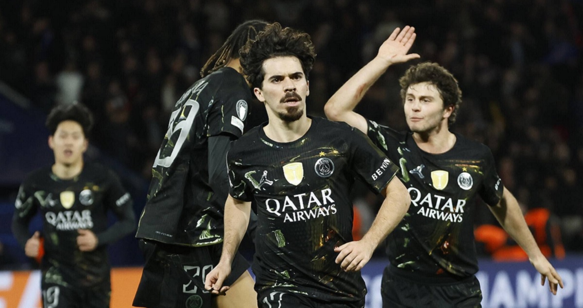 PSG sukses menaklukkan Chelsea 5-2 pada leg 1 babak 16 Besar Liga Champions di Parc des Princes, Kamis (12/3/2026) dini hari WIB. (Sumber: sport.sky.it)