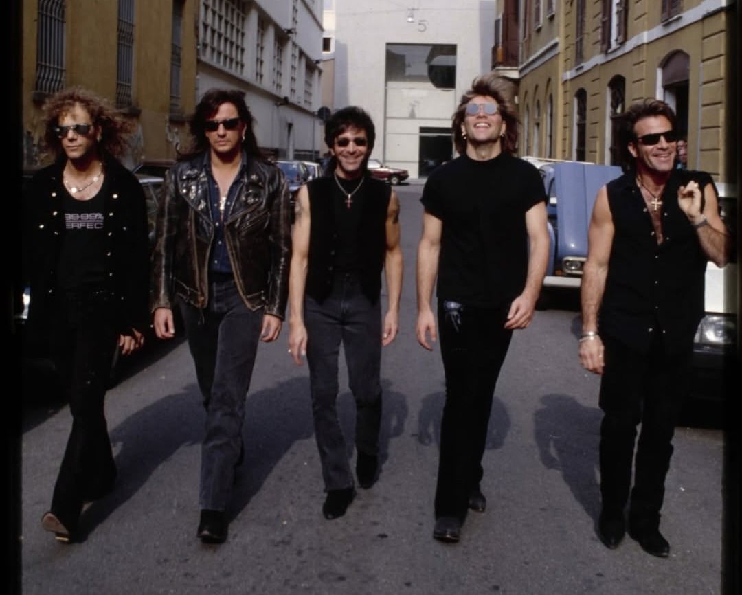 Perjalanan band legendaris Bon Jovi akan diangkat ke layar lebar. IG : @bonjovi