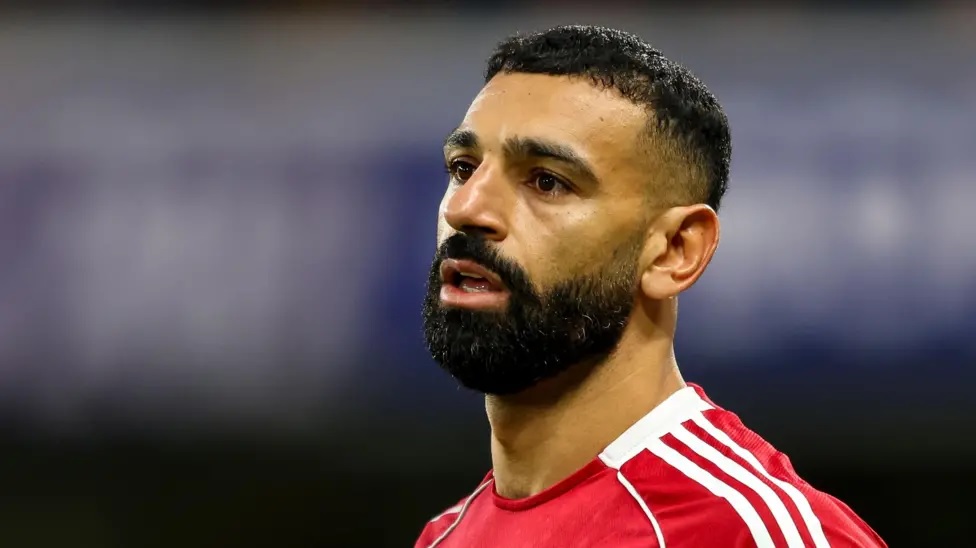 Usai adanya keputusan mengejutkan dunia sepak bola, masa depan karier Mohamed Salah setelah meninggalkan Liverpool FC masih menjadi tanda tanya. (Sumber: Getty Images)