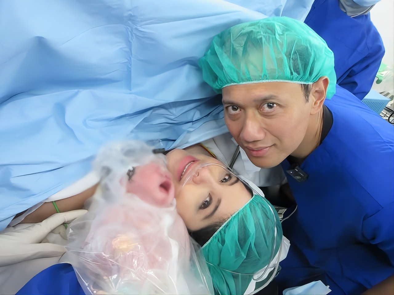 Kelahiran putra kedua Agus Yudhoyono (AHY) dan Annisa Pohan.