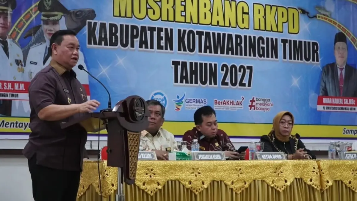 Bupati Kotim, H Halikinnor, menyampaikan sambutan saat Musrenbang RKPD Tahun 2027, belum lama ini.BAHRI/KALTENGPOS 