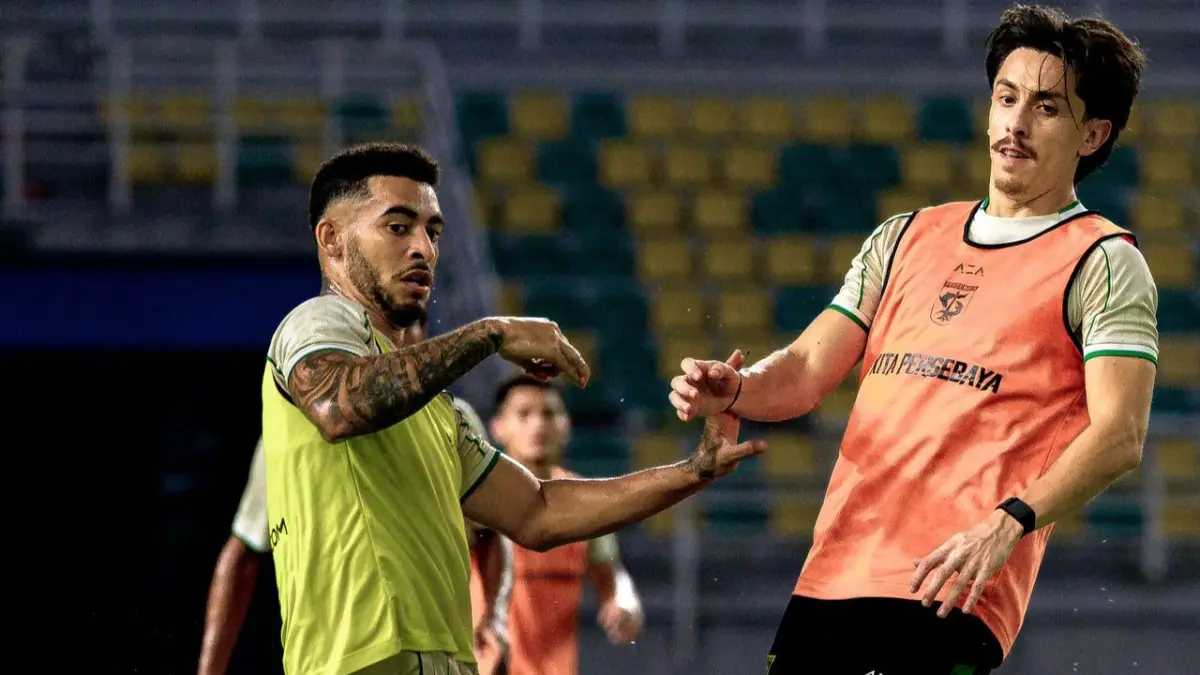 Jefferson dan Rivera saat latihan jelang Persebaya Vs Persita.PERSEBAYA ID