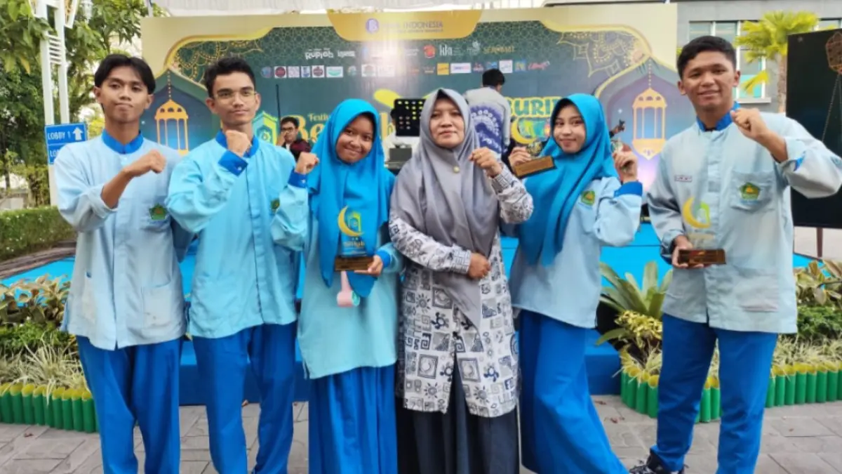 Siswa dan siswi MAN Kotim berperstasi di ajang lomba ekonomi syariah yang digelar Bank Indonesia Kalteng. MAN KOTIM