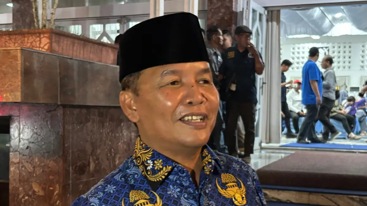Gubernur Agustiar Sabran menanggapi gugatan warga di Dinas Pendidikan Kalteng.Rifqi/Kalteng Pos