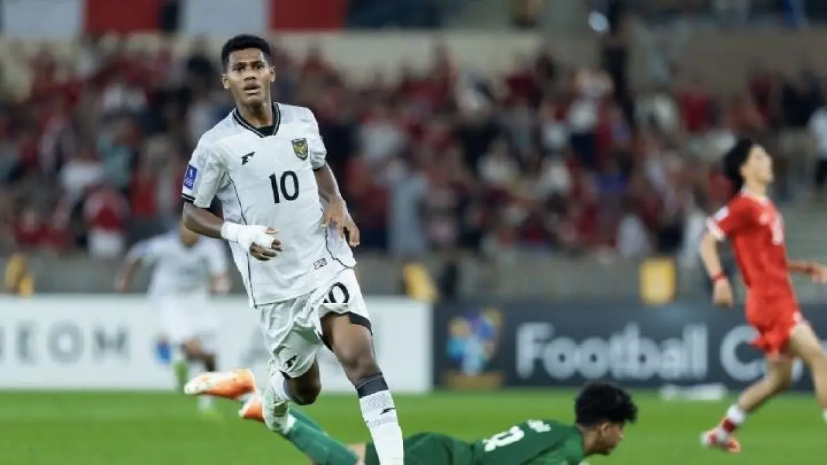 Insiden saat laga antara Bhayangkara FC U-20 melawan Dewa United U-20 pada pekan ke-32 EPA U-20 2025/2026 di Stadion Citarum, Minggu (19/4/2026) diduga melibatkan mantan bintang Timnas U17, Fadly Alberto. (Sumber: Dok. AFC)
