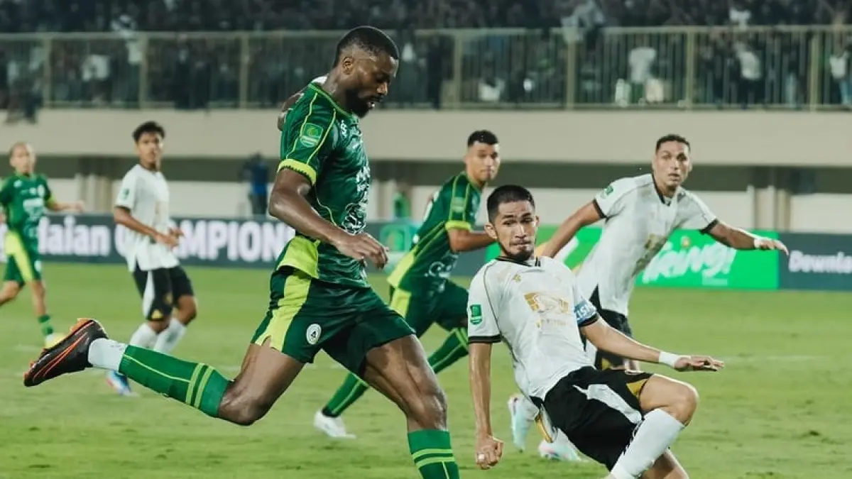 Laga sengit penuh drama di Stadion Maguwoharjo berakhir dengan kemenangan tipis 2-1 PSS Sleman atas Persiku Kudus dalam lanjutan Liga 2 Championship 2025/2026, Senin (20/4/2026). (Sumber: Instagram @psssleman)