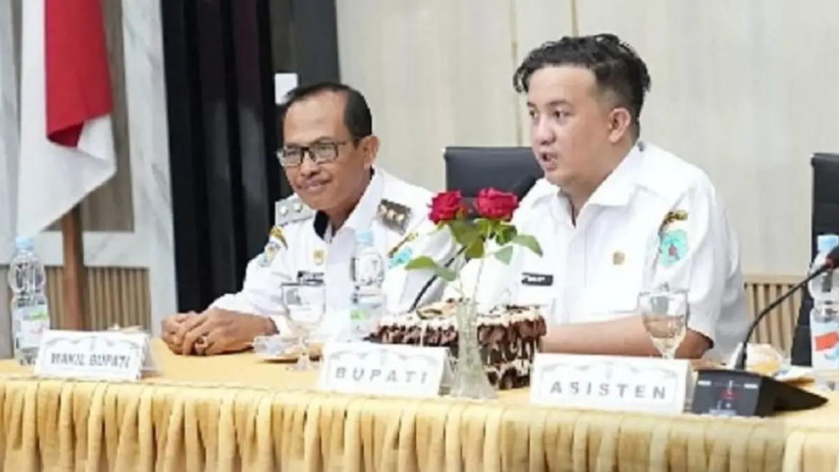 Pemkab Lamandau menjadi mediator konflik plasma antara perusahaan dengan warga Desa Batu Kotam.Humas