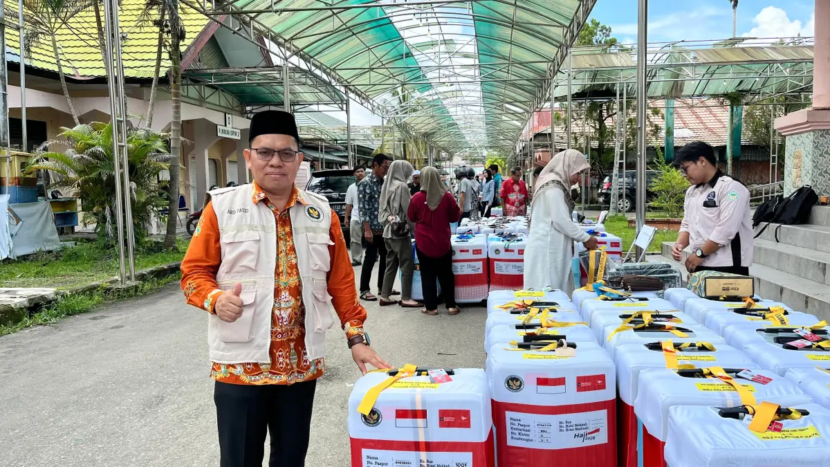 Koper milik jemaah haji Kalteng siap dibagikan.Dea/Kalteng Pos