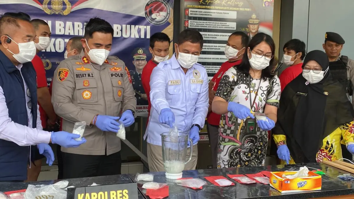 Pemusnahan sabu di Mapolres Kotim. Miftah/kaltengpos.jawapos.com