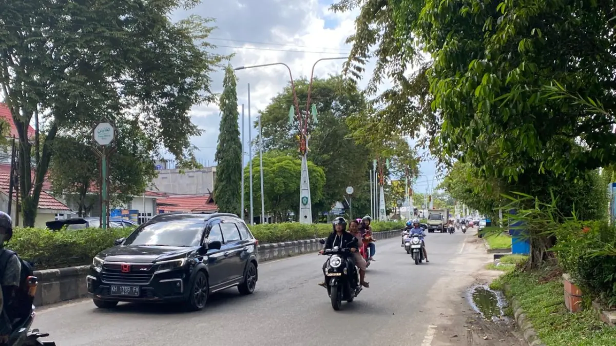 Kondisi lalu lintas di Sampit.Miftah/kaltengpos.jawapos.com
