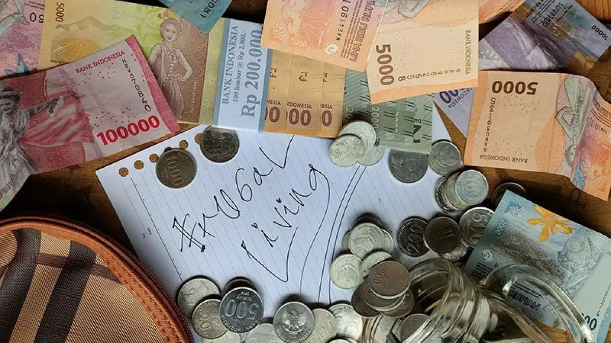 Ilustrasi hidup frugal living.