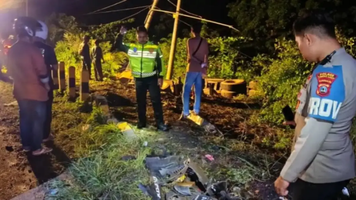 Lokasi kejadian truk kontainer tewaskan penjual bakso. Humas