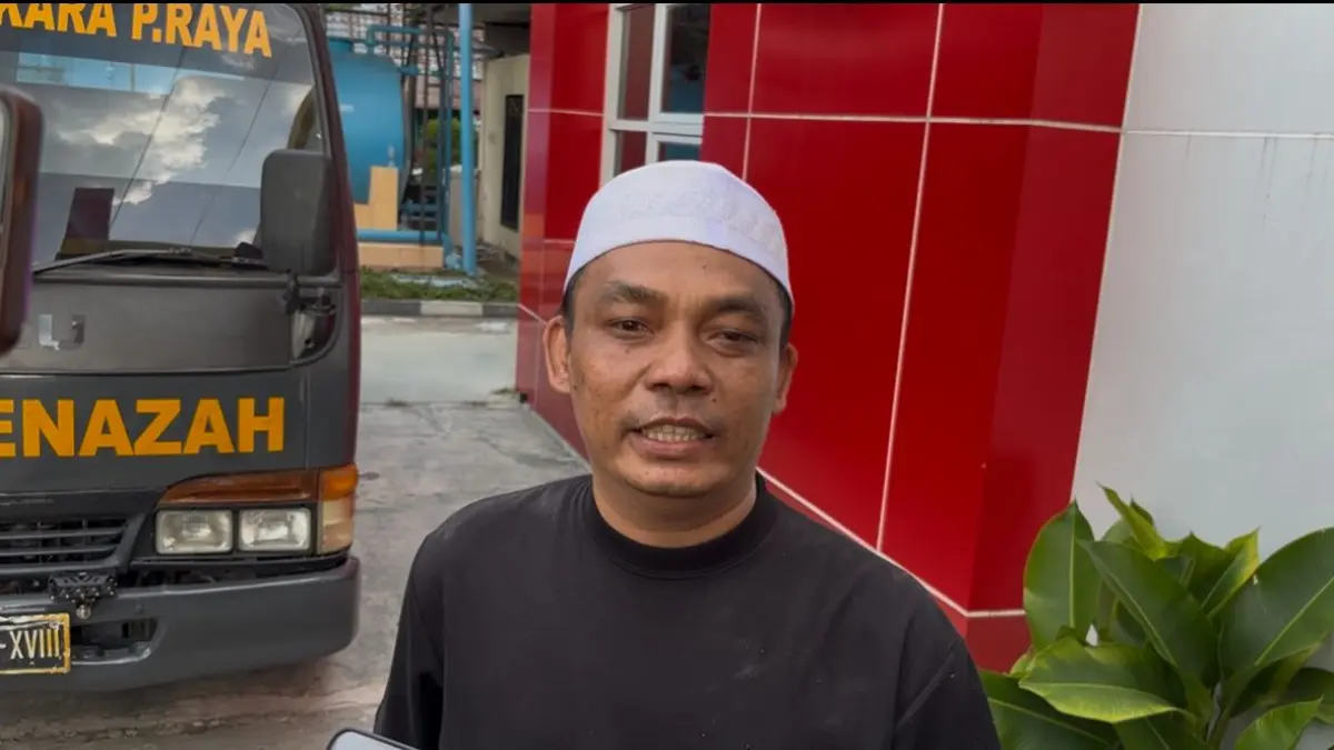 Kerabat almarhum, Sugi meminta kematian Anton Kurniawan diusut tuntas