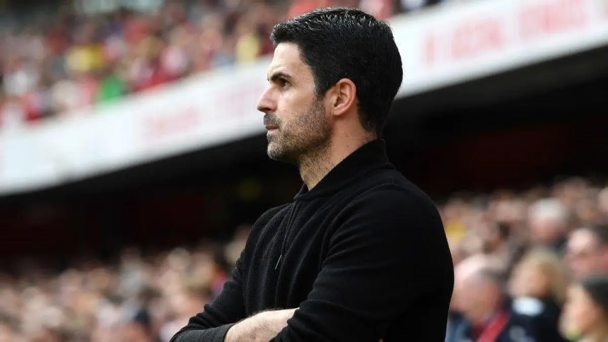 Pelatih Arsenal, Mikel Arteta. Klub London Utara itu harus puas menyandang status runner-up usai kalah adu penalti melawan PSG pada laga final Liga Champions 2025/2026 di Puskas Arena, Budapest, Sabtu (30/5/2026) malam WIB. (Sumber: Getty Images)