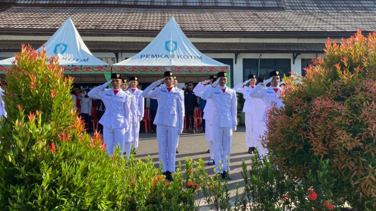 Paskibrakan Kotim saat latihan. Miftah/kaltengpos.jawapos.com