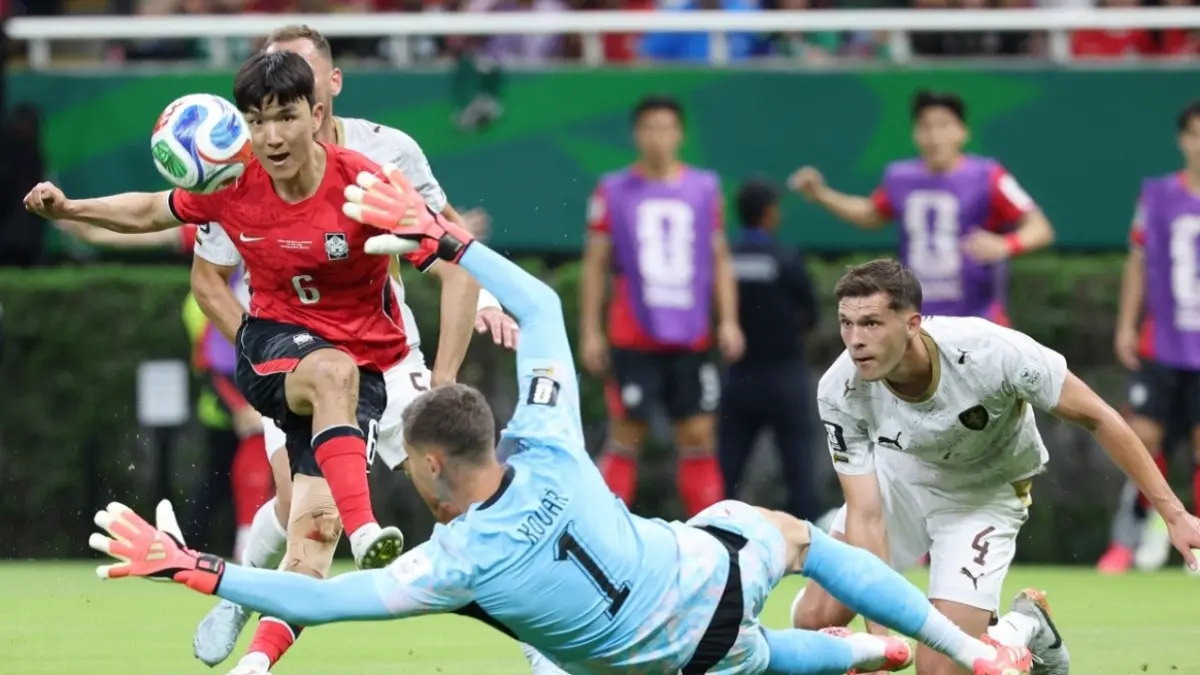 Hwang In-Beom menjadi pahlawan Korea Selatan dalam laga kontra Republik Ceko pada matchday pertama penyisihan Grup A Piala Dunia 2026 di Estadio Guadalajara, Meksiko, Jumat (12/6) pagi WIB. (Sumber: starnewskorea.com)
