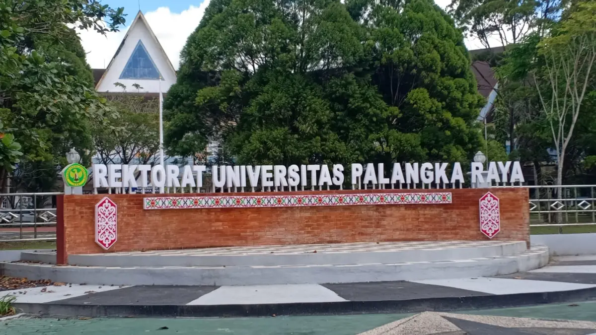 Gedung rektorat Universitas Palangka Raya. Ismail/Kaltengpos.jawapos.com