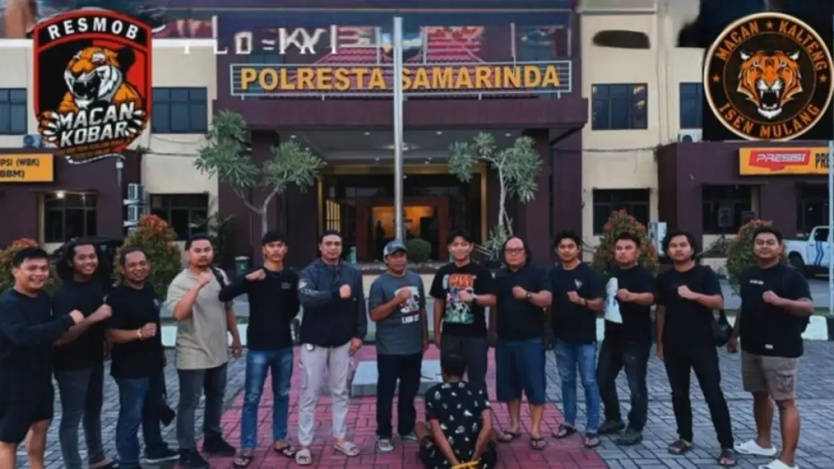 Pelaku pembakar mantan istri saat diamankan di Malolresta Samarinda.(Polisi)