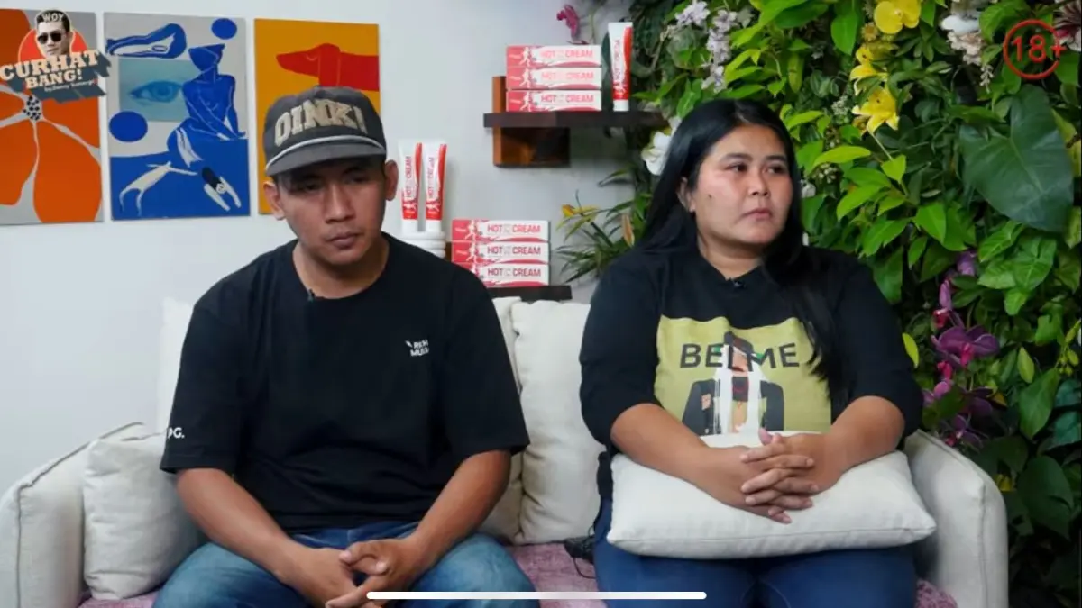 Kakak korban penyekapan pacar saat di Podcast Denny Sumargo.(YouTube)