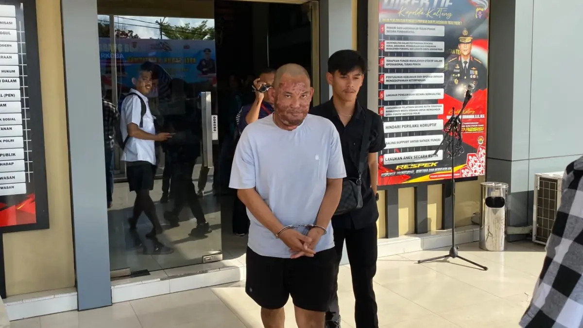 Pelaku yang membakar pacar ditangkap.(Miftah/kaltengpos.jawapos.com)