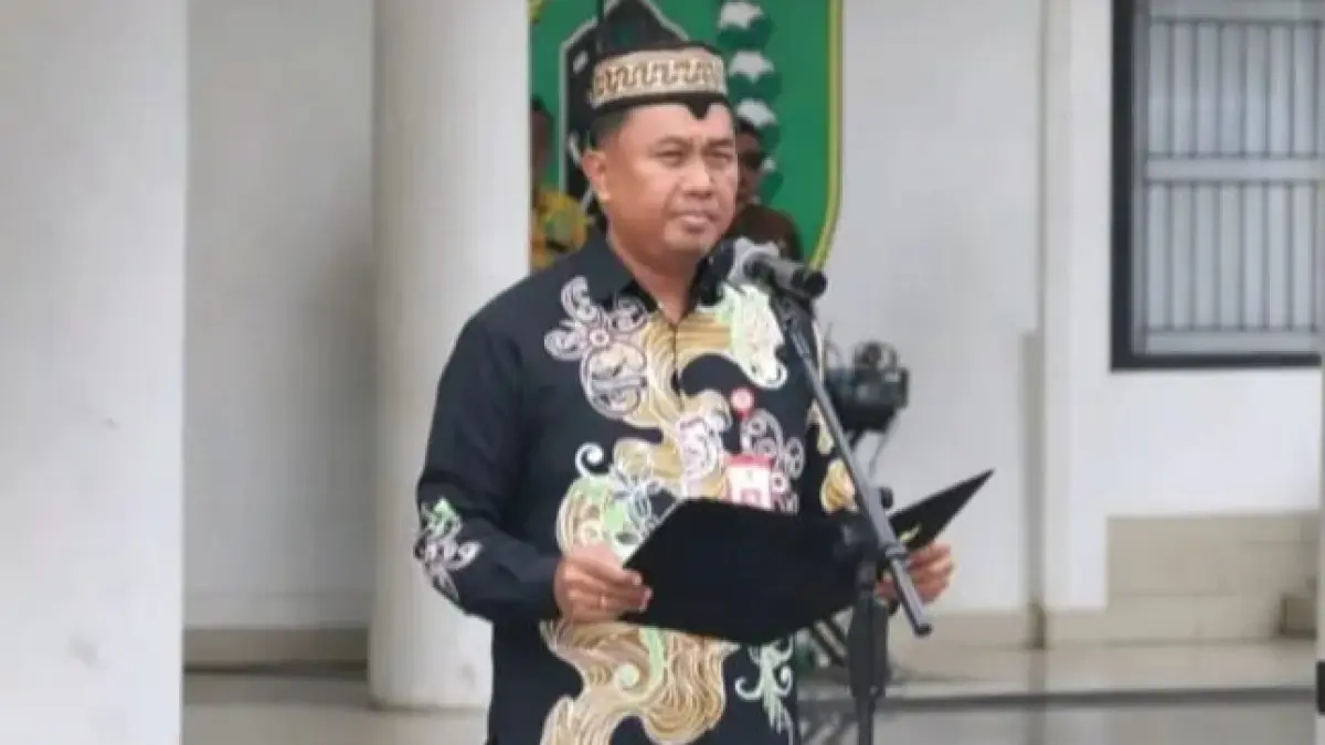 Pemerintah Kabupaten Barsel saat menggelar upacara peringatan Hari Keluarga Nasional (Harganas) ke-33 Tahun 2026 di halaman Kantor Bupati Barito Selatan. (Denar/Kalteng Pos)