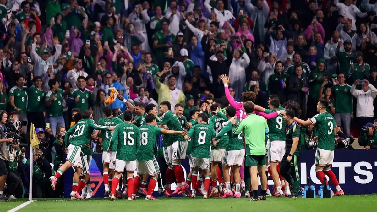 Timnas Meksiko memastikan langkah ke babak 16 Besar Piala Dunia FIFA 2026 usai menaklukkan Ekuador dengan skor 2-0 dalam laga yang digelar berlangsung di Stadion Azteca, Rabu (1/7/2026) pagi WIB. (Sumber: Reuters Pic)