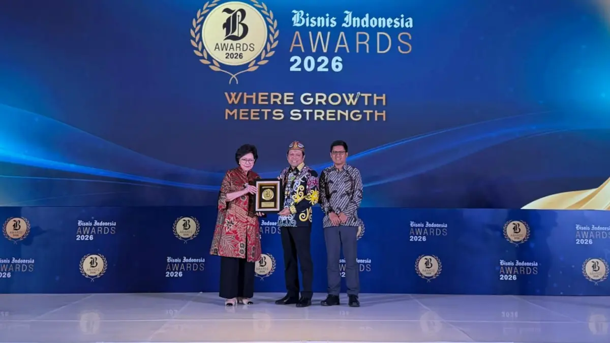 PT Bank Kalteng meraih Bisnis Indonesia Awards (BIA) 2026 sebagai Bank Pembangunan Daerah (BPD) Terbaik Kategori Aset Rp20 Triliun–Rp40 Triliun.(Humas)