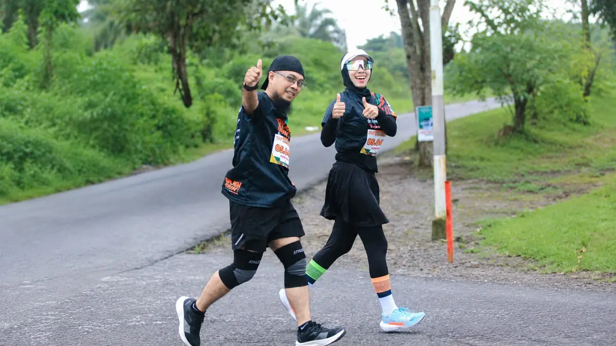 Pelari kalcer di Sampit.(Miftah/kaltengpos.jawapos.com)