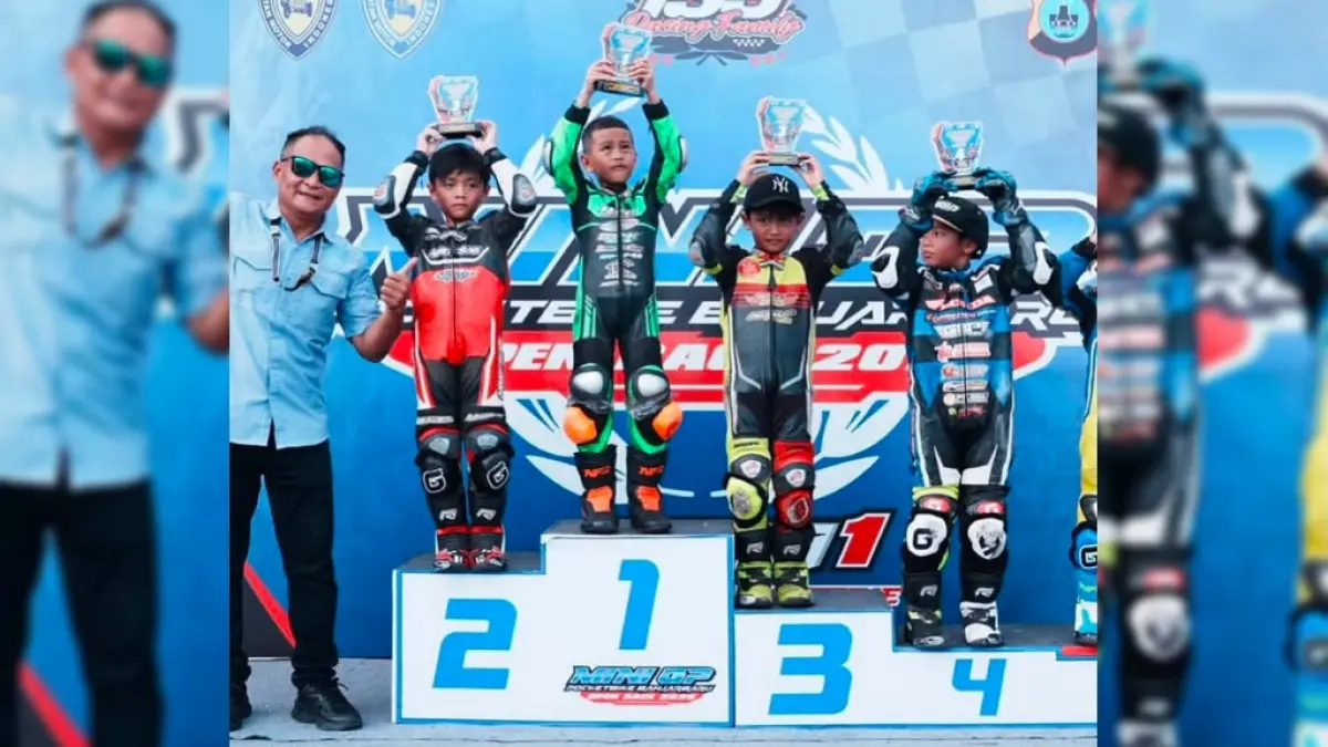 Para pembalap cilik asal Kotim raih prestasi pada ajang MiniGP Pocket Bike Banjarbaru Open Race 2026.(IMI Kotim)