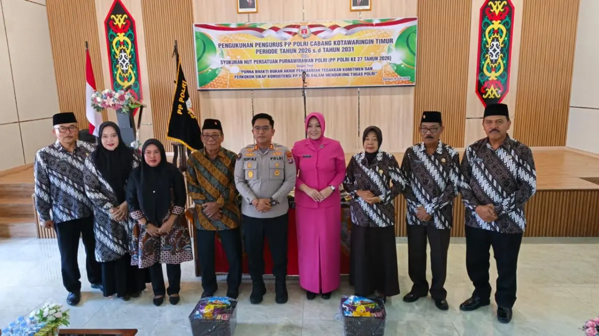 Pengukuhan kepengurusan Persatuan Purnawirawan (PP) Polri Kabupaten Kotawaringin Timur.(Miftah/kaltengpos.jawapos.com)
