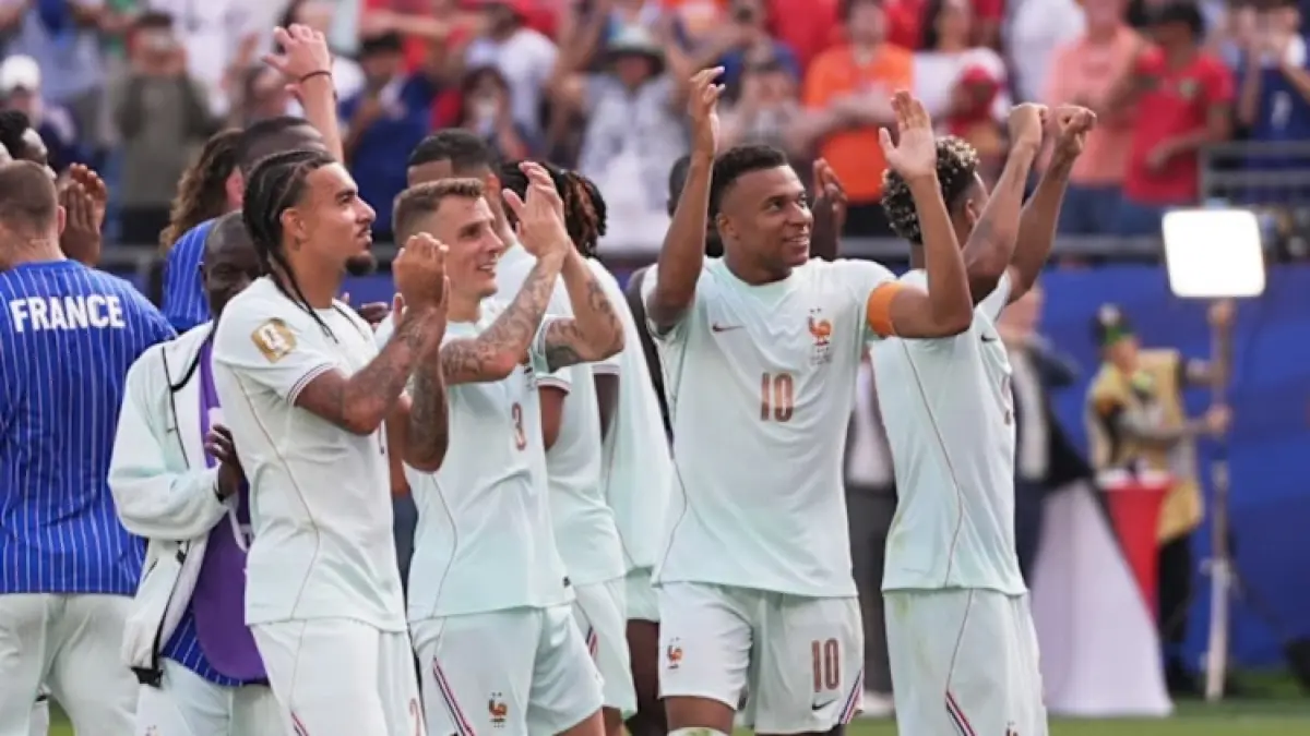 Timnas Prancis sukses mengamankan satu tiket semifinal Piala Dunia FIFA 2026 usai meraih kemenangan 2-0 atas Maroko dalam laga perempat final di Boston Stadium, Jumat (10/7/2026) dini hari WIB. (Sumber: AP Photo/Charles Krupa)