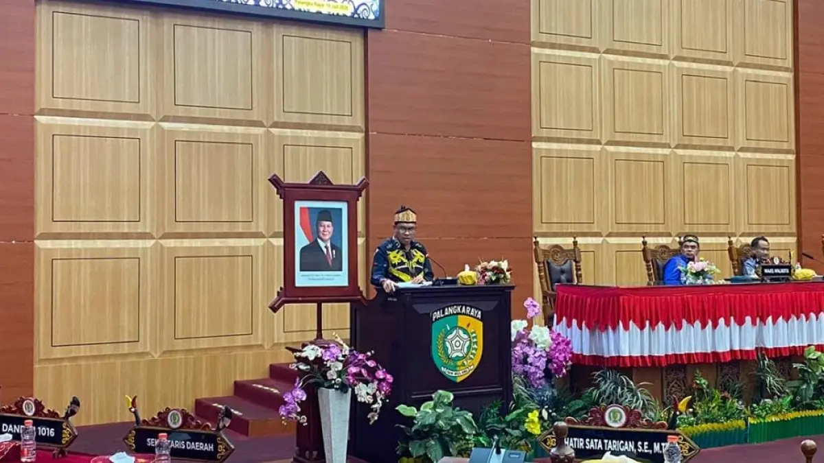 Anggota Komisi I sekaligus Juru Bicara Banggar DPRD Kota Palangka Raya, Sudarto, menyampaikan hasil evaluasi pertanggungjawaban APBD 2025 yang menyoroti belum optimalnya capaian PAD .(Dhea/Kalteng Pos)