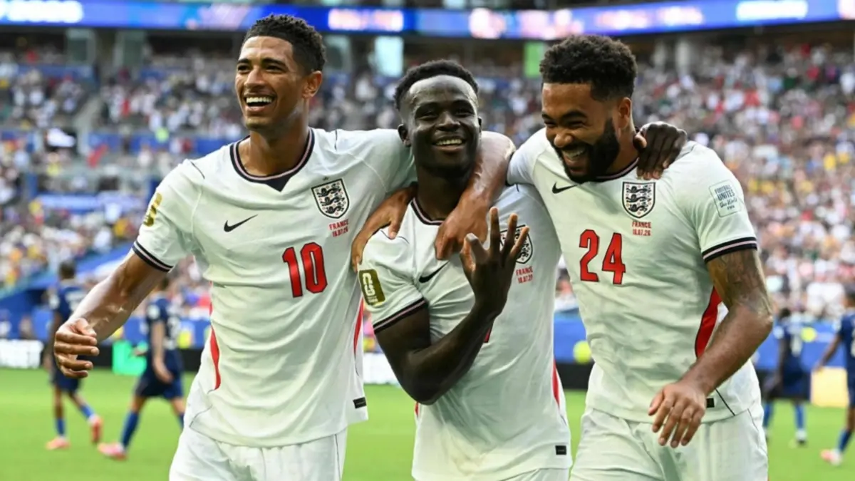 Penampilan impresif diperlihatkan winger Arsenal Bukayo Saka saat membawa Inggris menggilas Prancis 6-4 dalam laga perebutan posisi ketiga Piala Dunia FIFA 2026 di Miami Stadium, Minggu (19/7/2026) dini hari WIB. (Sumber: AFP-JIJI)