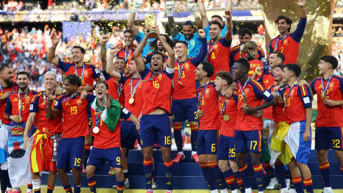 Timnas Spanyol keluar sebagai juara dunia usai menang tipis 1-0 atas Argentina di laga final Piala Dunia FIFA 2026 di Stadion MetLife, New York, New Jersey, Minggu (20/7/2026) dini hari WIB. (Sumber: Reuters)