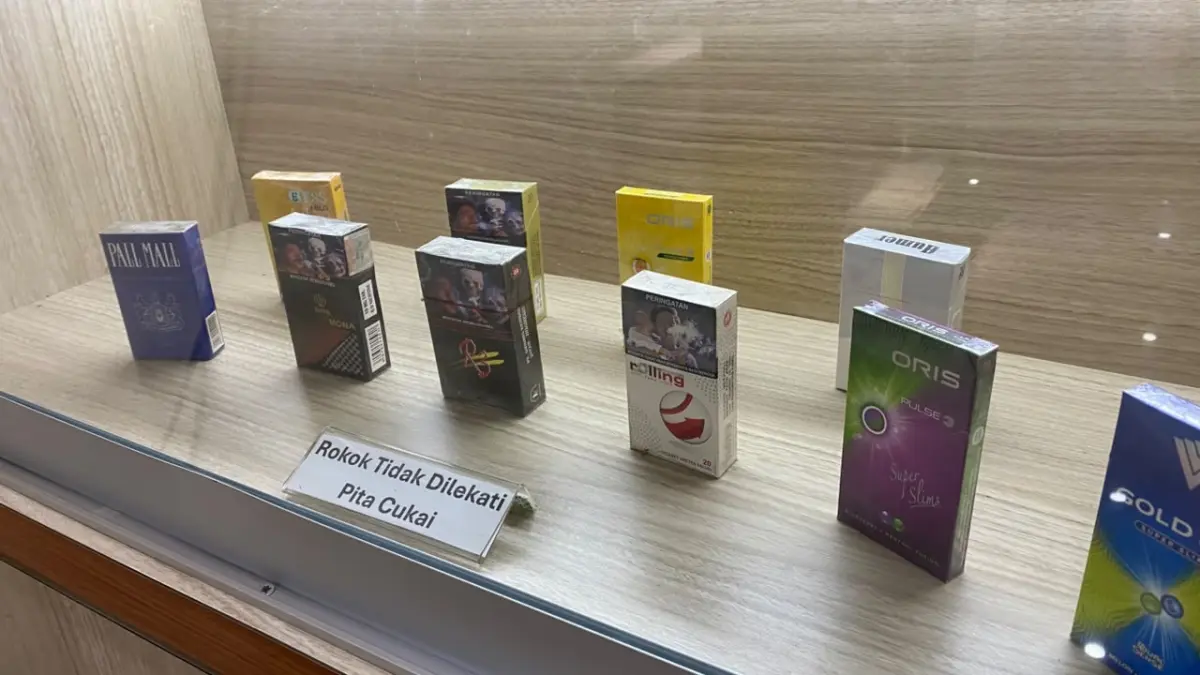 Rokok ilegal hasil sitaan Bea Cukai Sampit.(Miftah/kaltengpos.jawapos.com)