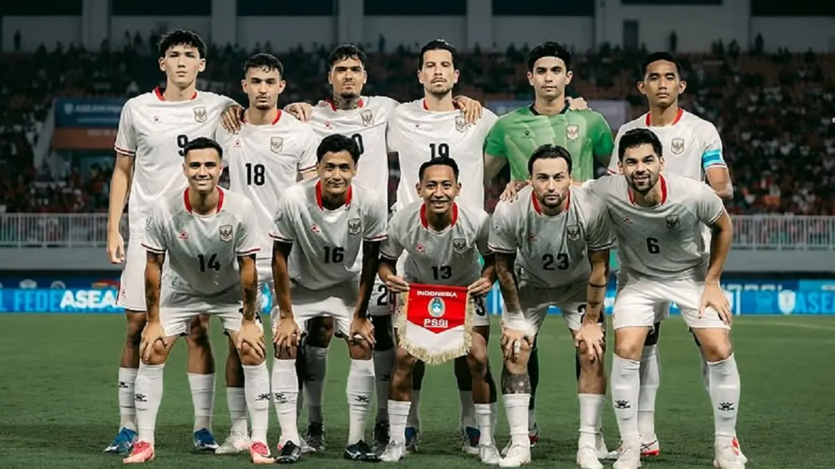 Usai dibungkam Vietnam, Timnas Indonesia masih memiliki sedikit peluang untuk bisa lolos ke babak semifinal Piala AFF 2026, tetapi dengan syarat wajib meraih kemenangan atas Singapura di laga terakhir penyisihan Grup A. (Sumber: Instagram @s.pattynama)