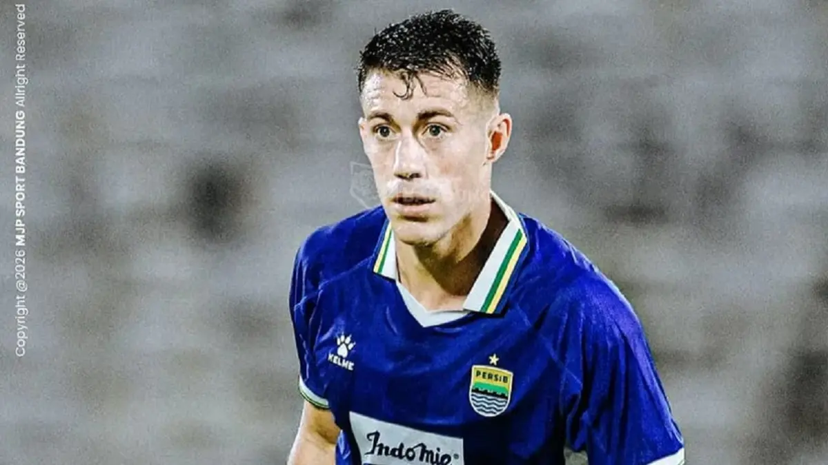MVP Super League 2025/2026, Mariano Peralta, akhirnya menjalani debut bersama Persib Bandung dalam laga el classico kontra Persija di semifinal Piala Presiden 2026, Selasa (4/8/2026). (Sumber: Instagram @mjpsportbdg)