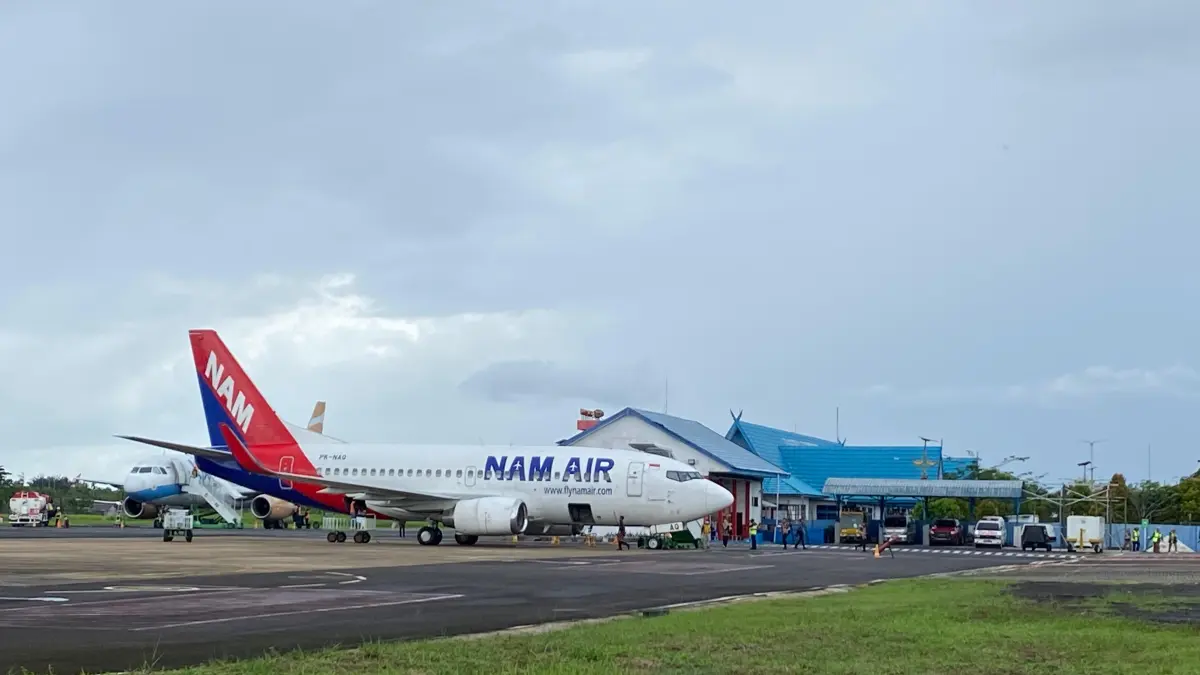 Pesawat NAM Air tertunda berangkat karena kabut asap.(Miftah/kaltengpos.jawapos.com)