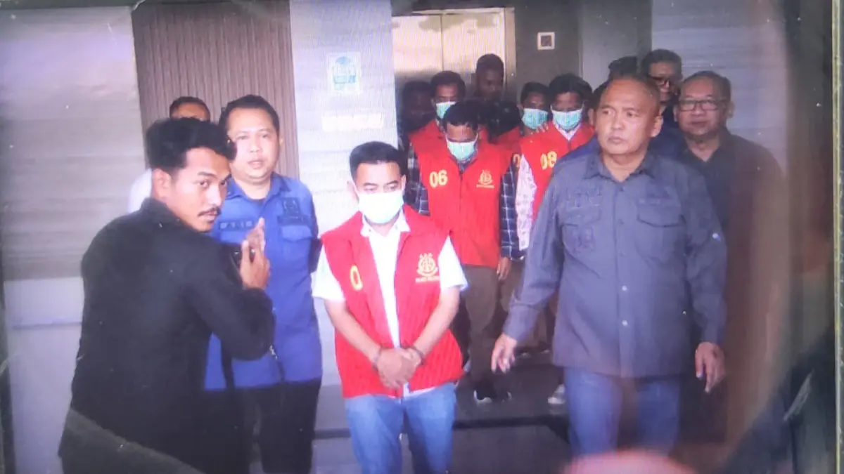 Kejati Kalteng menahan 5 komisioner KPU Kotim.(Arief Prathama/Kalteng Pos)