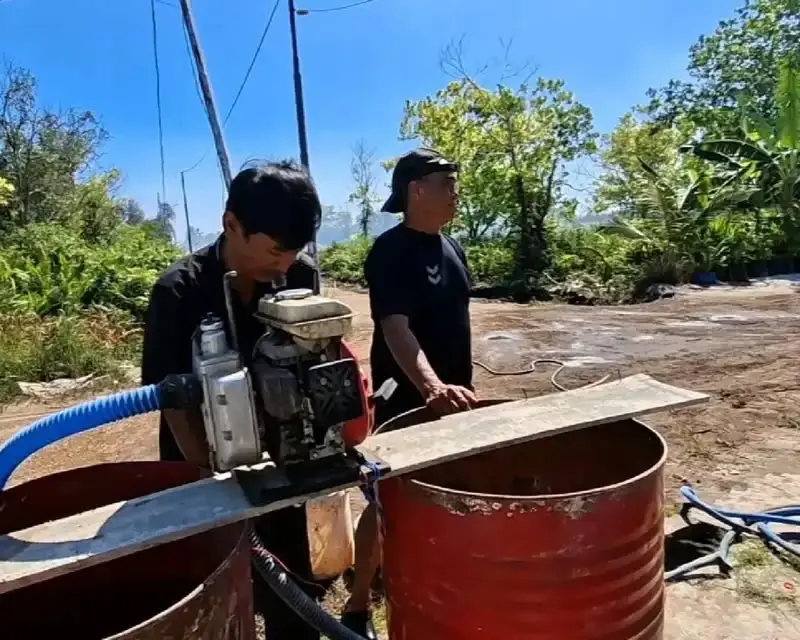 Alat pemadam merakit sendiri