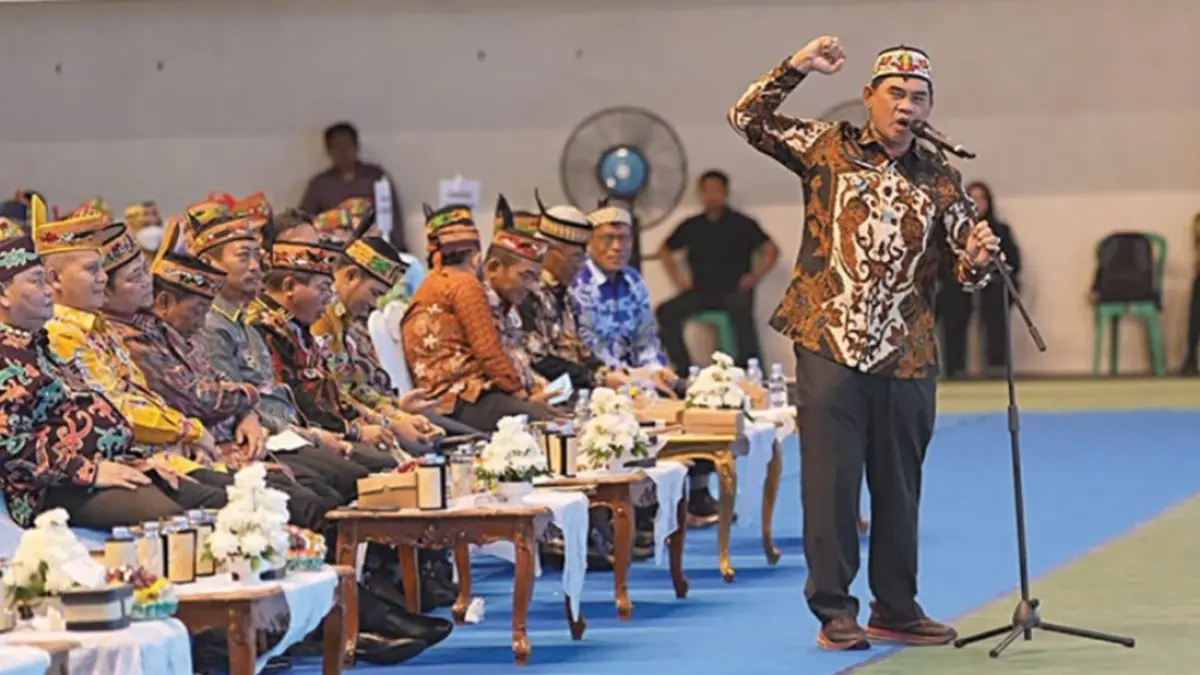 Bupati Barito Utara H Shalahuddin ST MT saat mengikuti Rapat Koordinasi Pemdes se-Kalteng tahun 2026.(Humas)