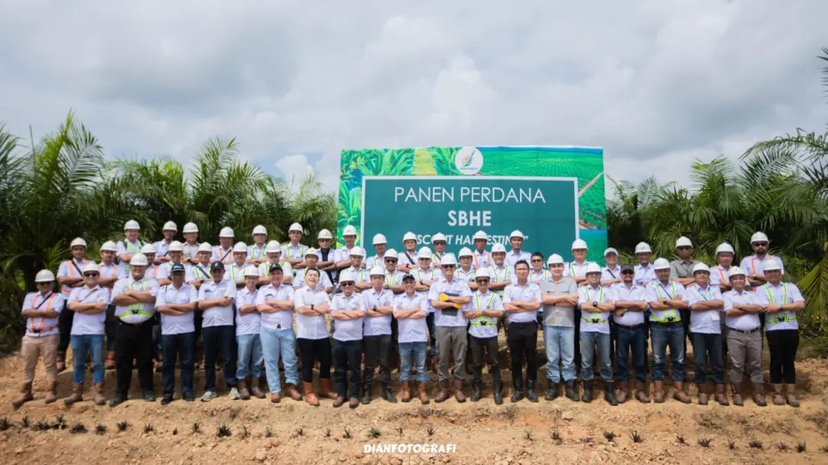 Kunjungan ke Koperasi Istana Pawan Mandiri, peremajaan yang tumbuh berdampingan dengan pekebun rakyat.(Humas)