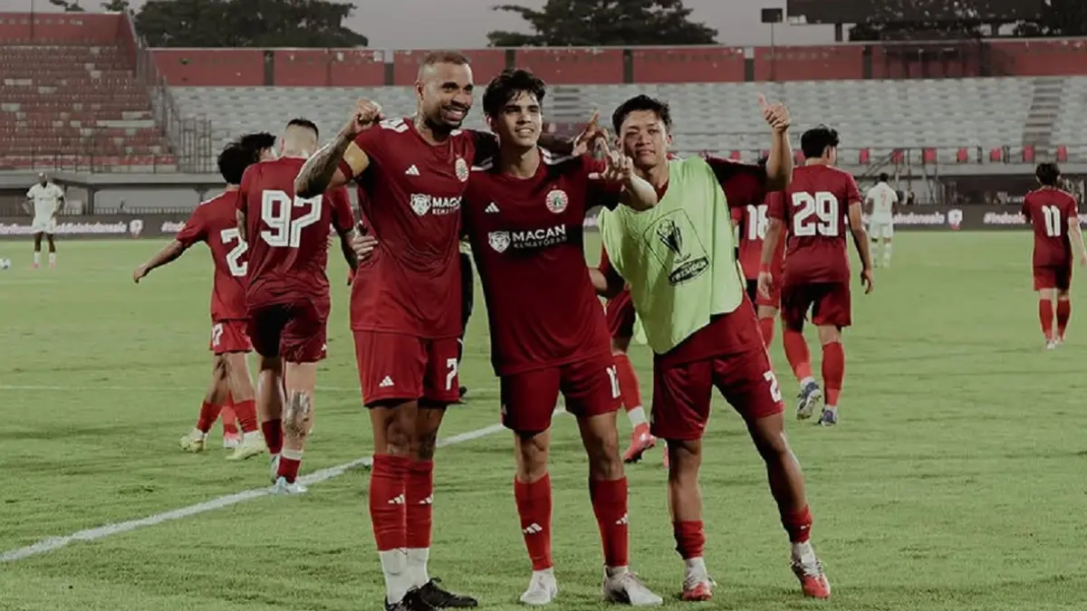 Sebagai persiapan menghadapi Super League 2026/2027, Persija Jakarta di bawah asuhan Shin Tae-yong membawa 28 pemain untuk menjalani pemusatan latihan (TC) di Thailand. (Sumber: Instagram @persija)    
